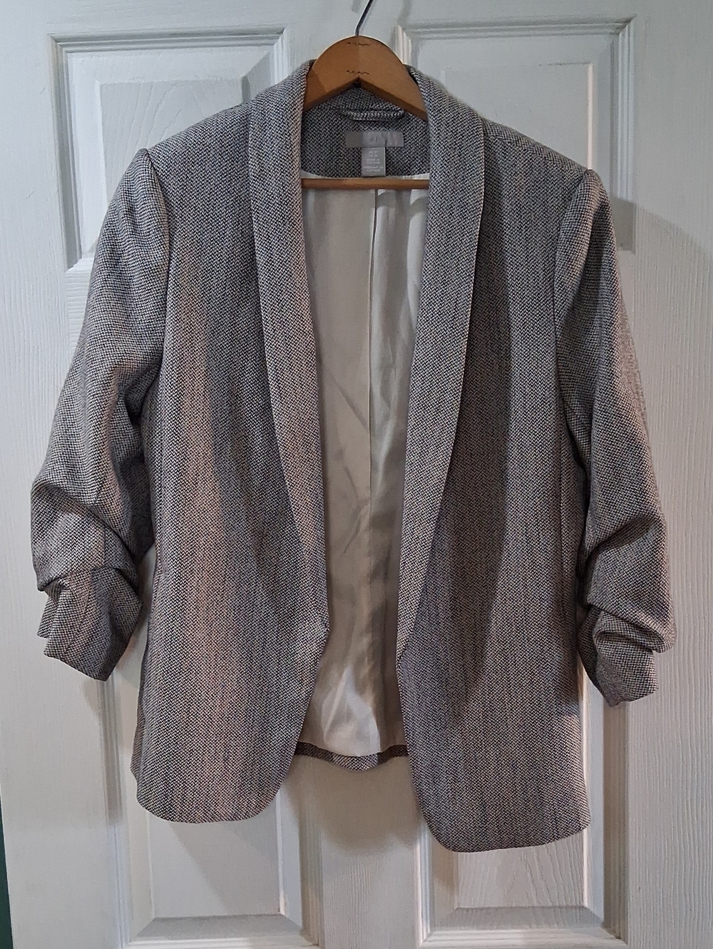 H&M Light Gray Textured Open-Front 3/4 Sleeves Blazer